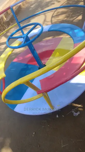 Circular Plate Swing