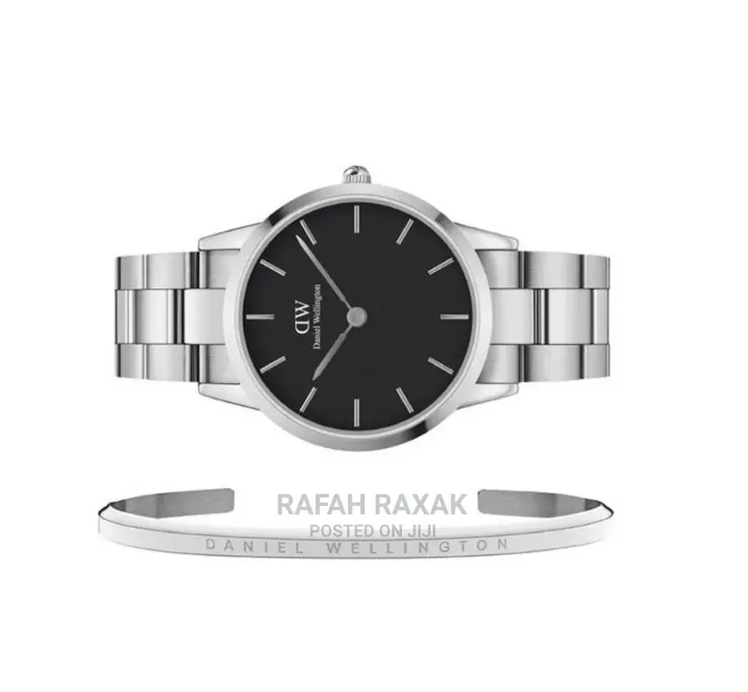 Classic Ladies Daniel Wellington Watch Bangle
