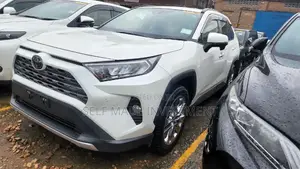 Toyota RAV4 2020 White