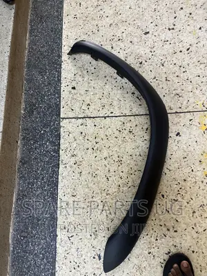 Nissan Hardbody Fender Flare Mouldings