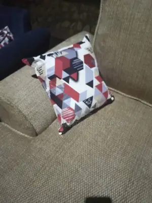 L Shaped Sofas for Sale in Good Condition