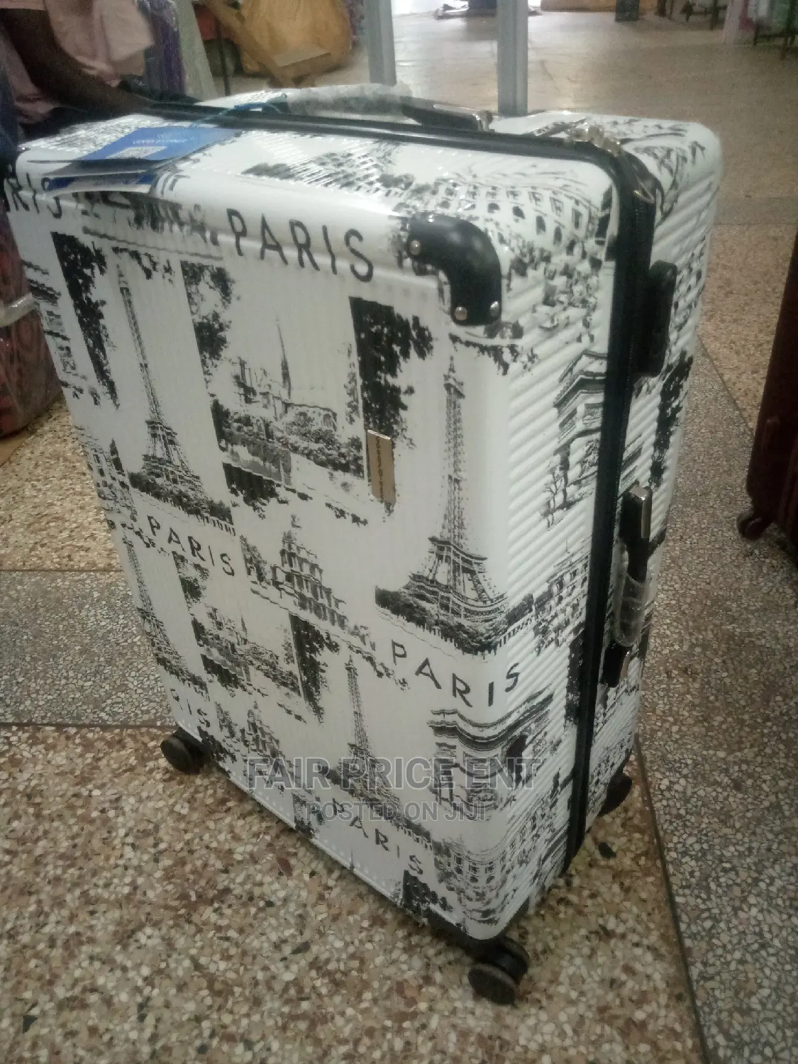 Traveling Style Suitcase Large( White)