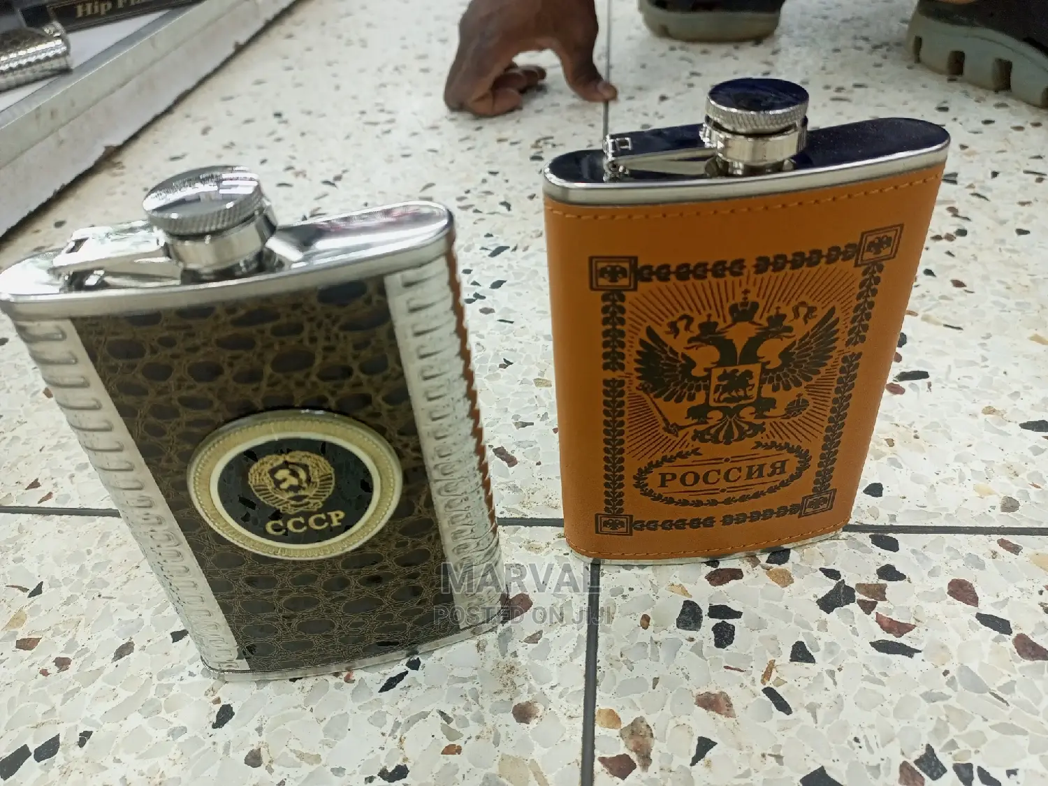 Hip Flask ( Whiskey 9oz)