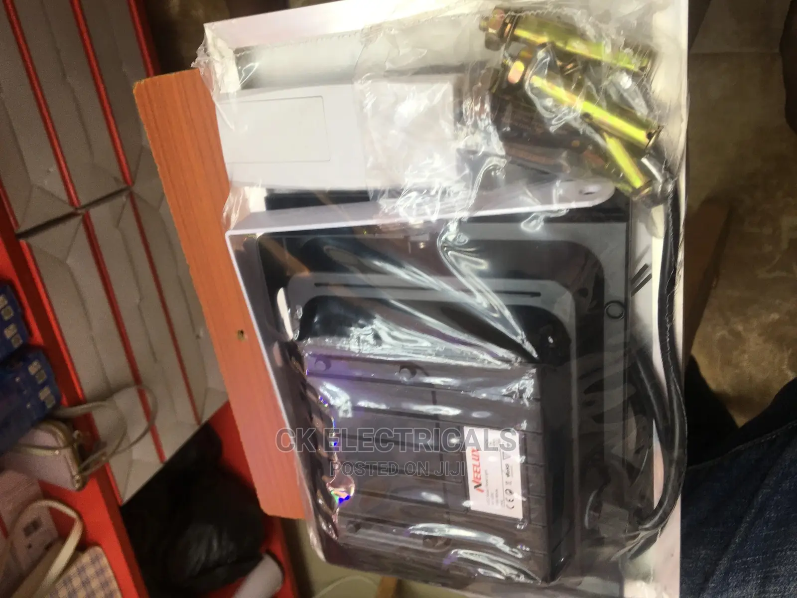 Solar Flood Light 30 Watts/ Security Light