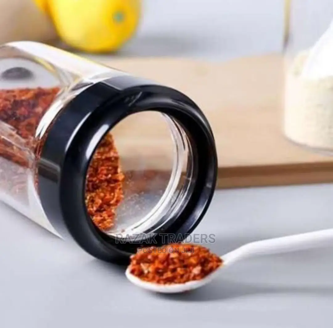 Clear Glass With Integrated Spoon for Storing Spices