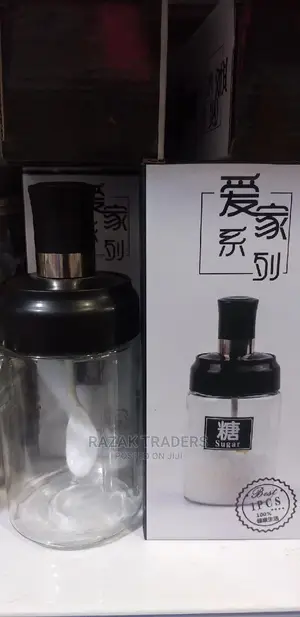 Clear Glass With Integrated Spoon for Storing Spices