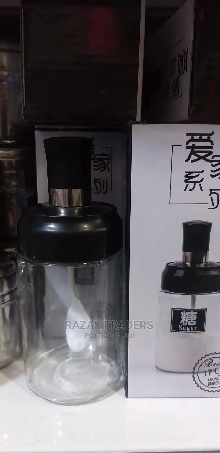 Clear Glass With Integrated Spoon for Storing Spices