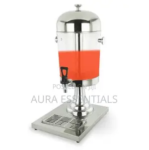 Single Beverage Dispenser With Ice Chamber