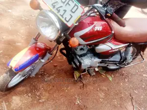 TVS HLX 125 2017 Orange