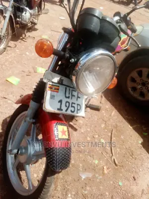 TVS HLX 125 2016 Orange