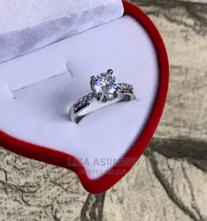 Engagement Rings Available at a Good and Affordable Price