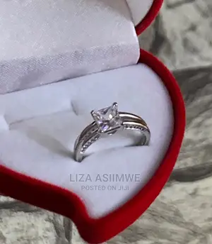 Engagement Rings Available at a Good and Affordable Price