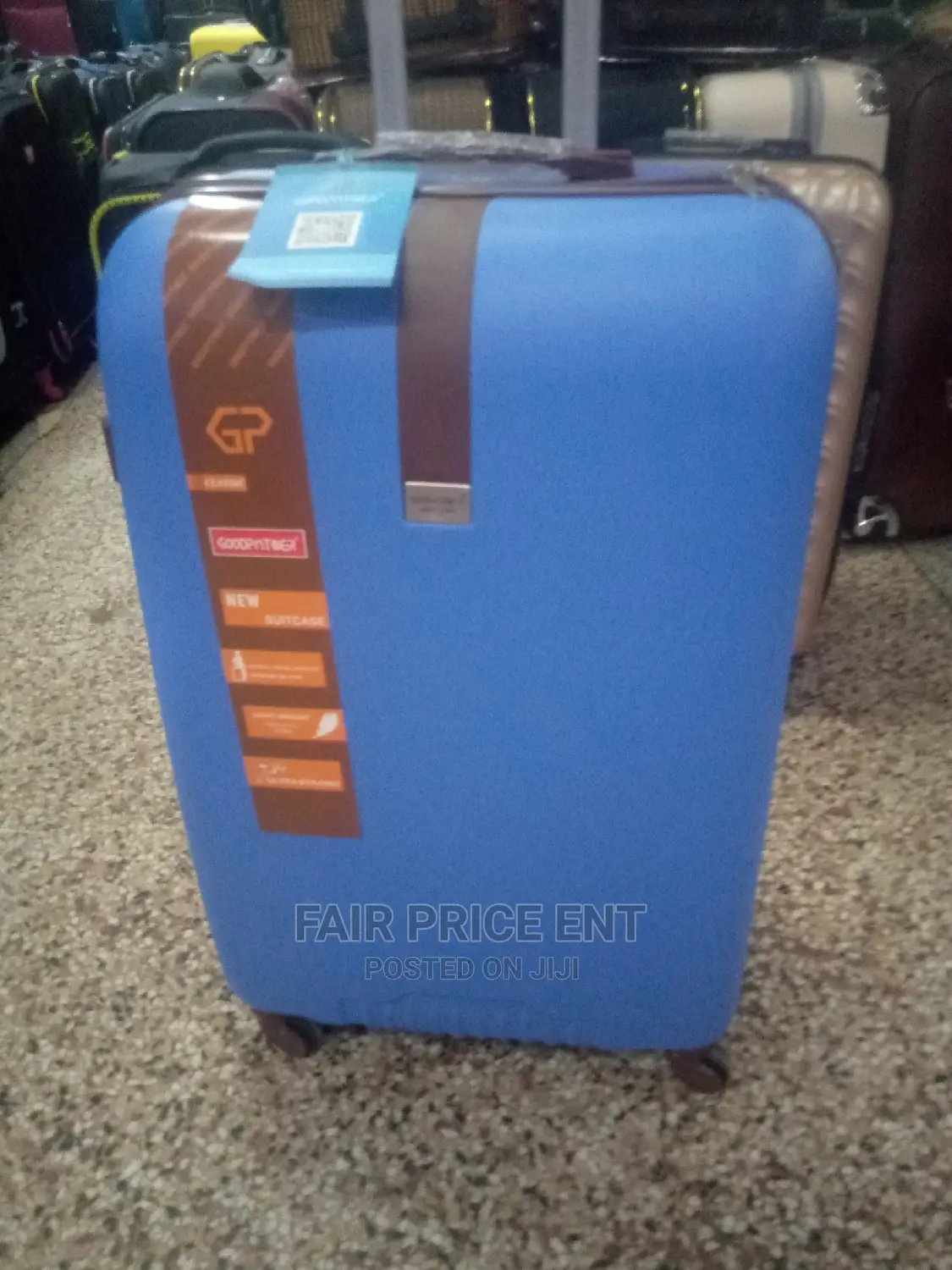 Plastic Suitcases Medium (Blue)