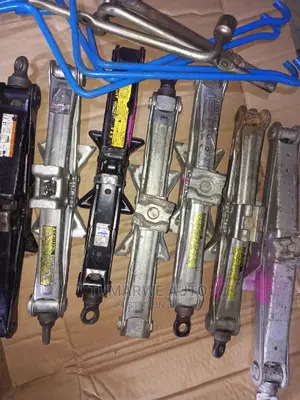 Car Jack 01