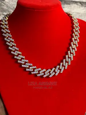 Iced Out Chains Available