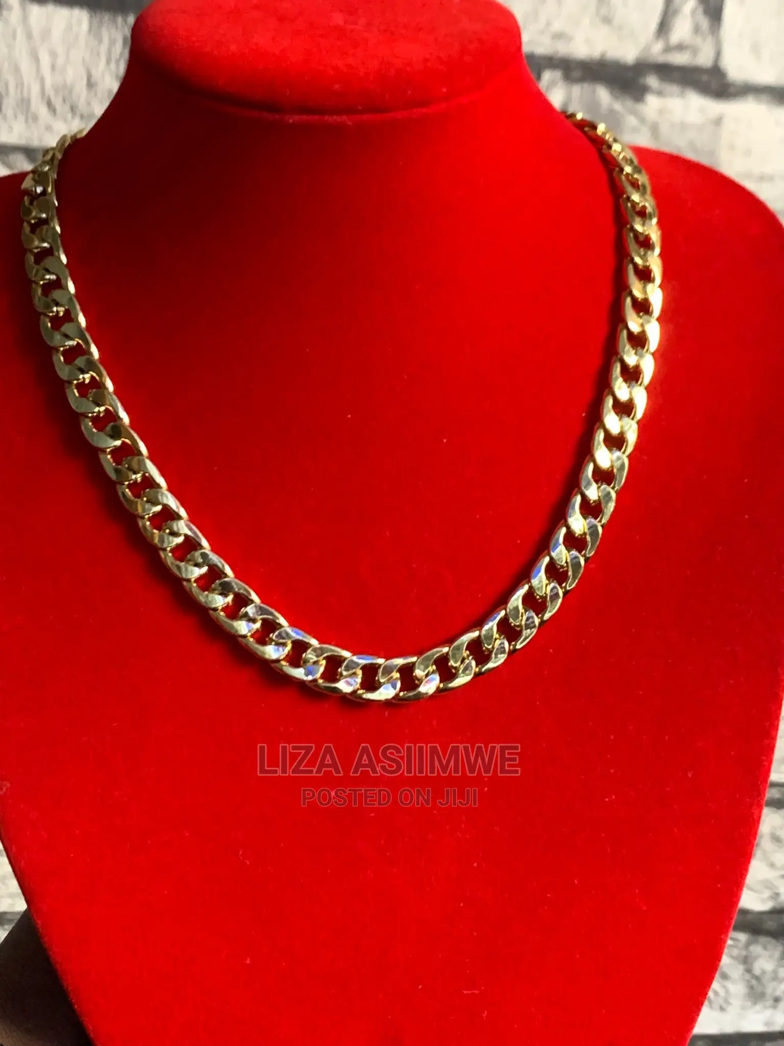 Simple Chains/Necklaces Available
