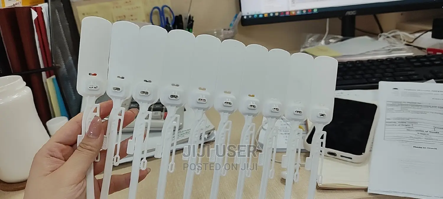 Plastic Seals