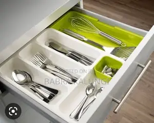 Kitchen Organizer Drawer Divider Expandable Cutlery Tray