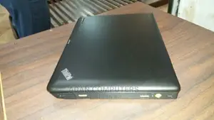 Laptop Lenovo ThinkPad X131e 4GB Intel Core 2 Duo HDD 320GB