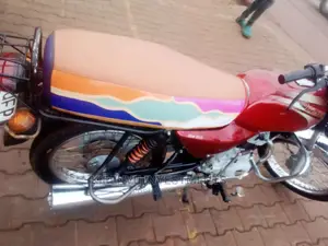 Bajaj Boxer 2020 Red