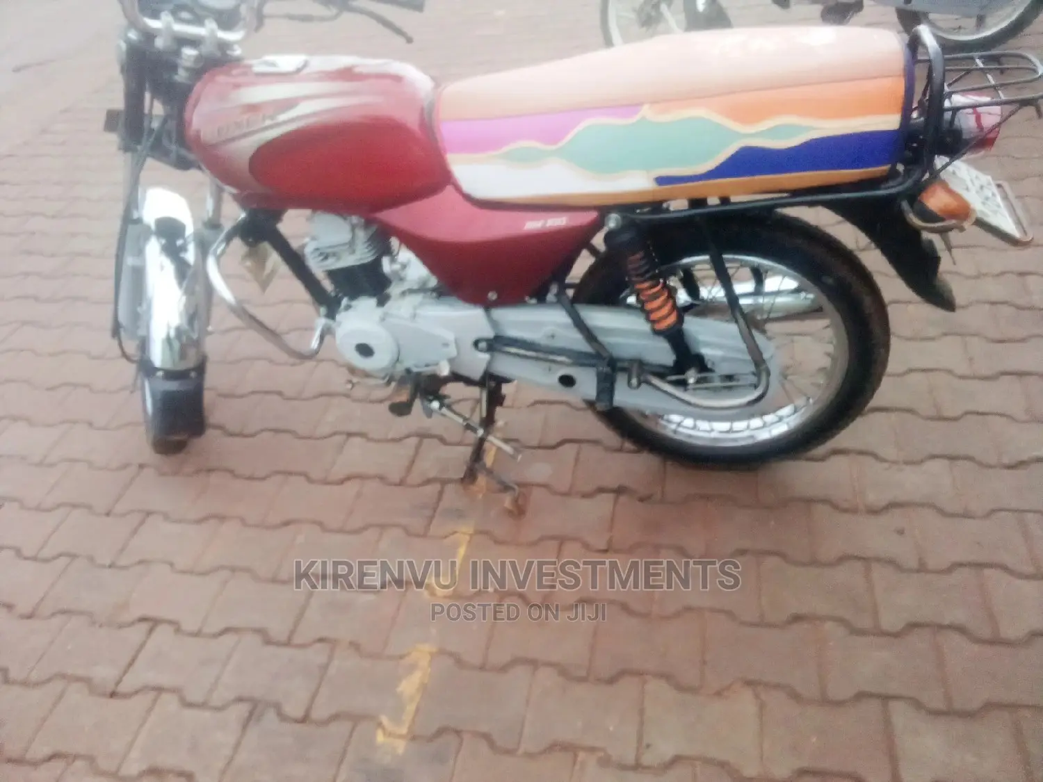 Bajaj Boxer 2020 Red