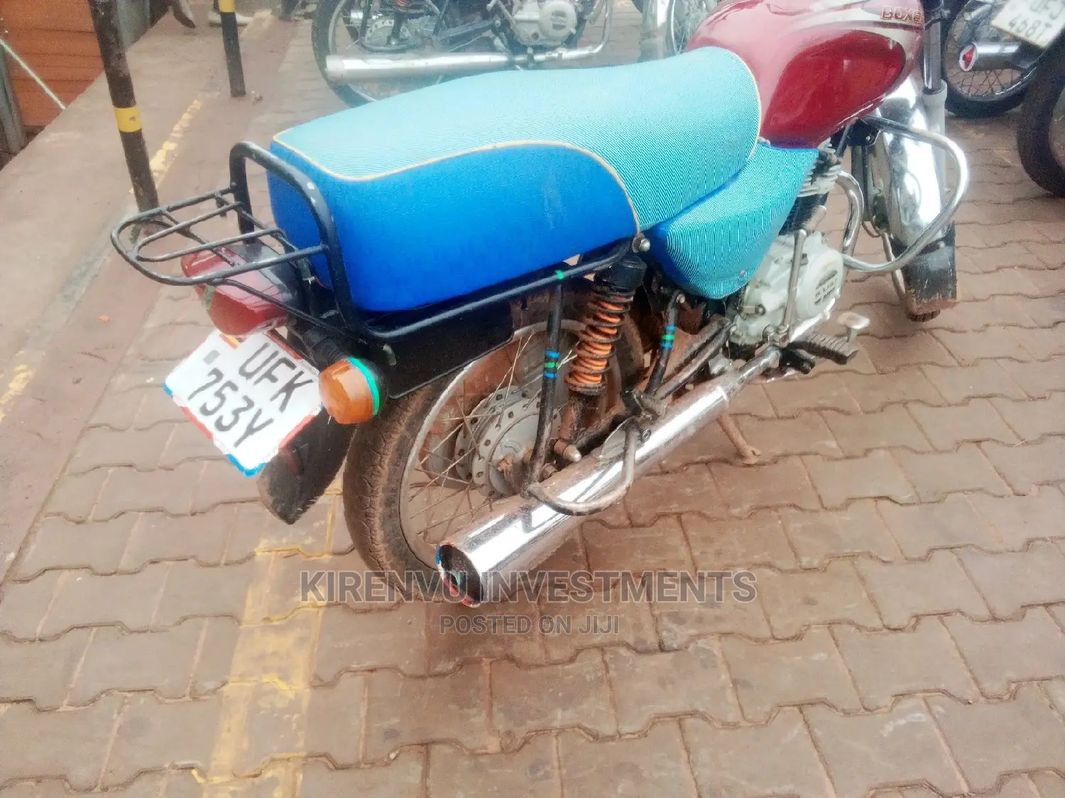 Bajaj Boxer 100 2021 Red