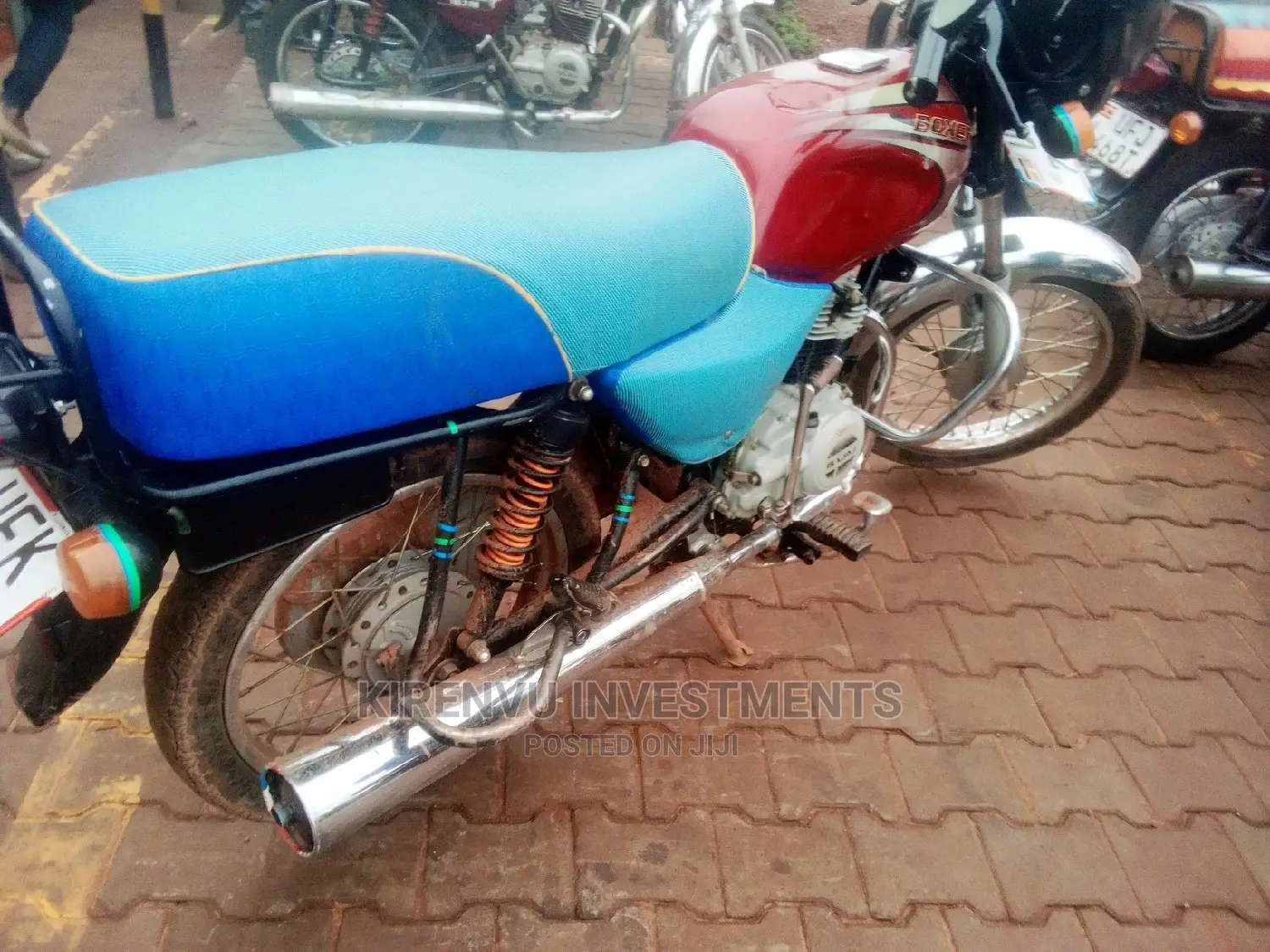 Bajaj Boxer 100 2021 Red