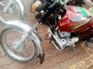 Bajaj Boxer BM100KS 2014 Red