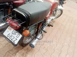 Bajaj Boxer BM100ES 2018 Purple