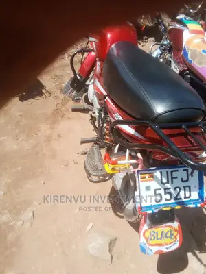 Bajaj CT 110X 2021 Red