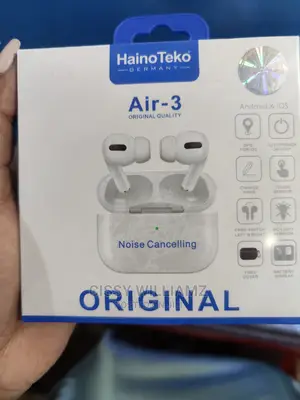 Apple Airpods/Wireless Airpods/Original Apple Airpods/Earbud