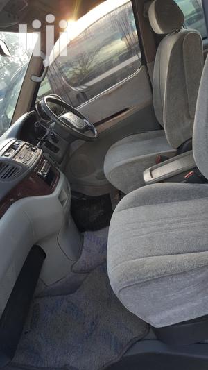 Toyota Regius Van 1996 Gray