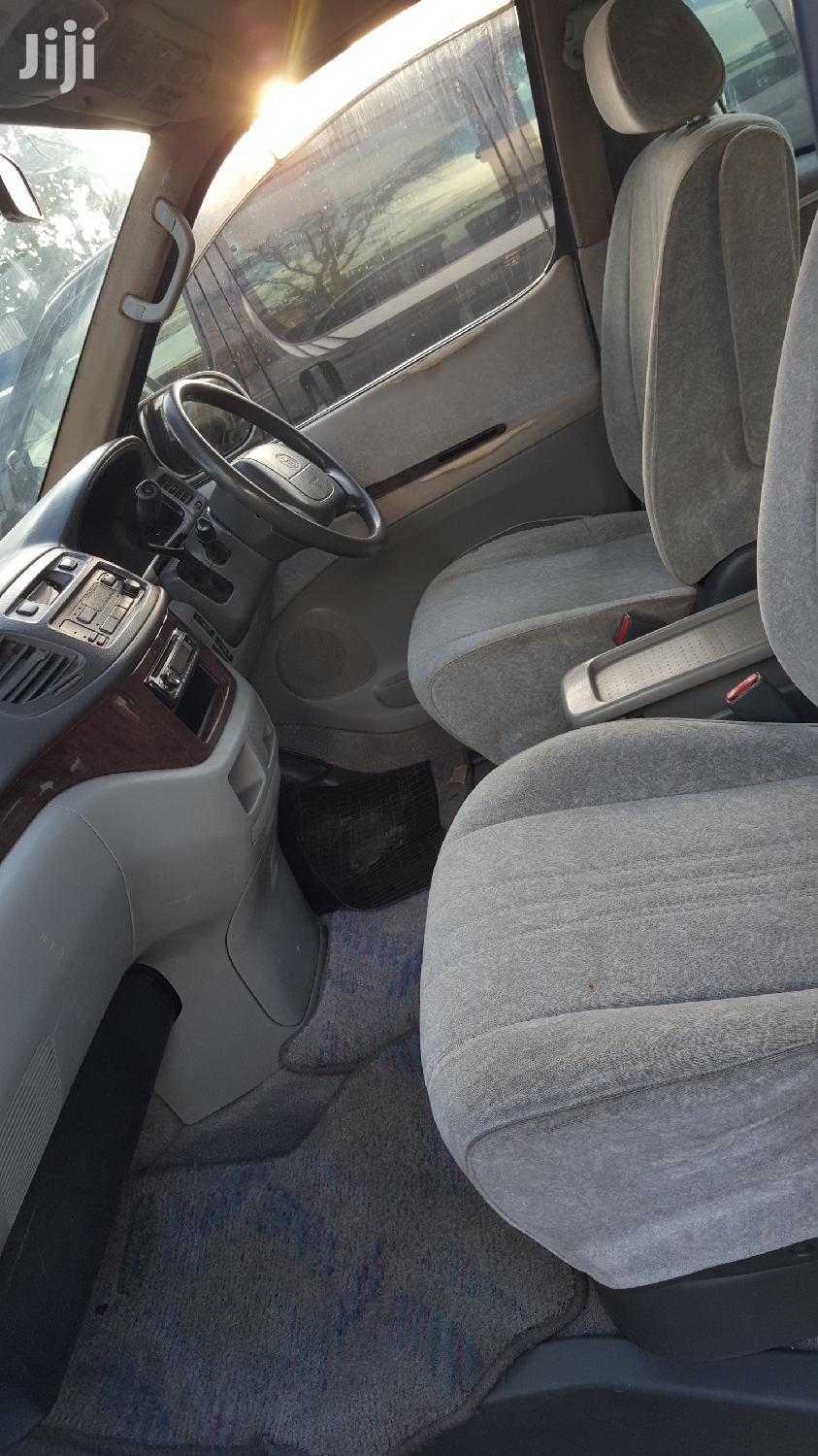 Toyota Regius Van 1996 Gray