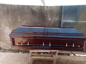Royal Doom Caskets Executive