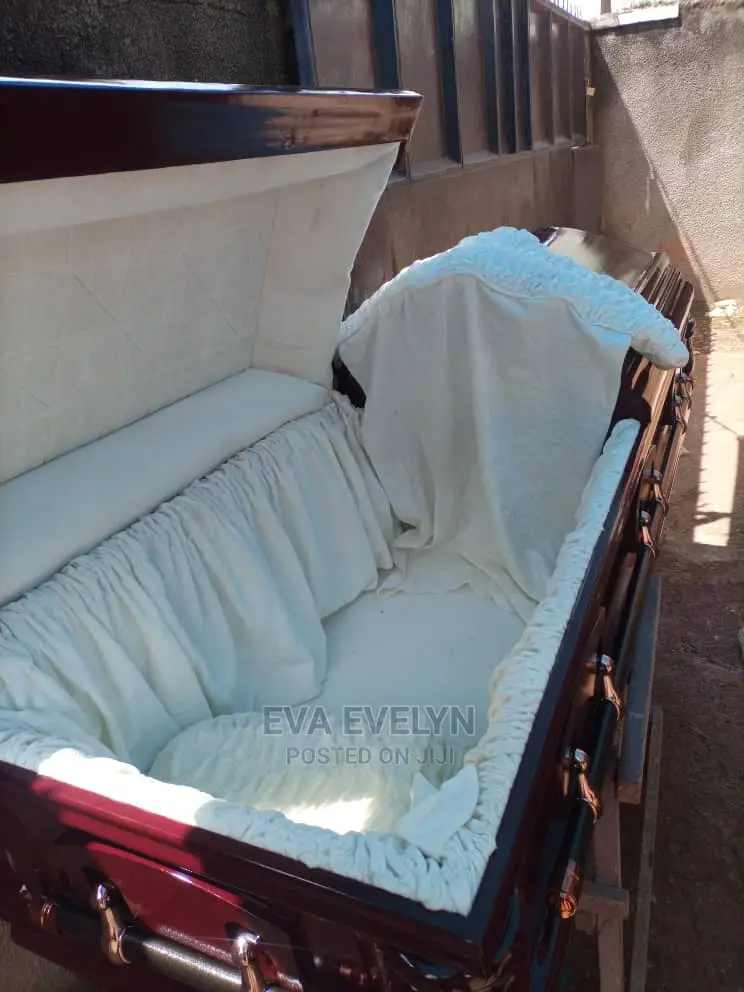 Royal Doom Caskets Executive