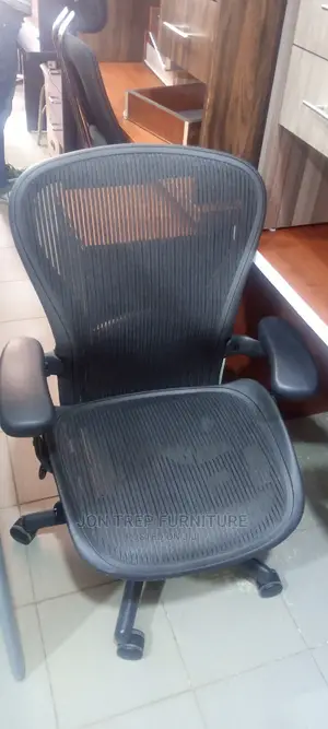 Hurman Mirror Office Chair