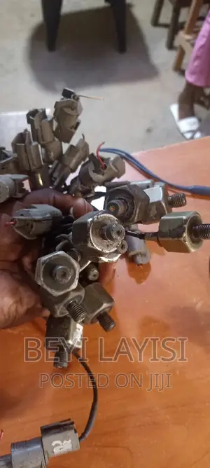 Knock Sensors Nissan Xtrail Navara Hardbody