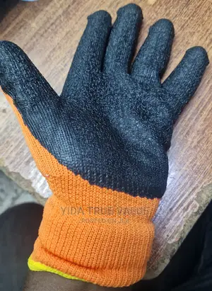 Safty Gloves With A Hard Cover