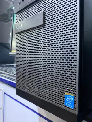 Desktop Computer Dell OptiPlex 7760 4GB Intel Core I3 HDD 500GB