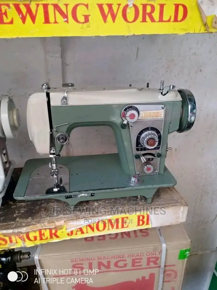 Janome Zigzag Design Japan Sewing Machine