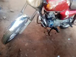 Bajaj Boxer BM100KS 2012 Red