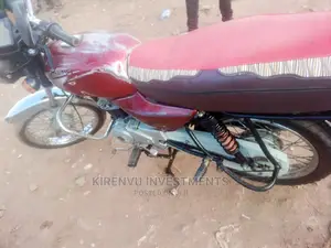 Bajaj Boxer BM100ES 2014 Purple