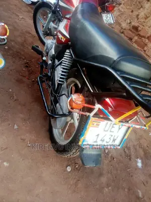 Bajaj Boxer 100 2015 Pink