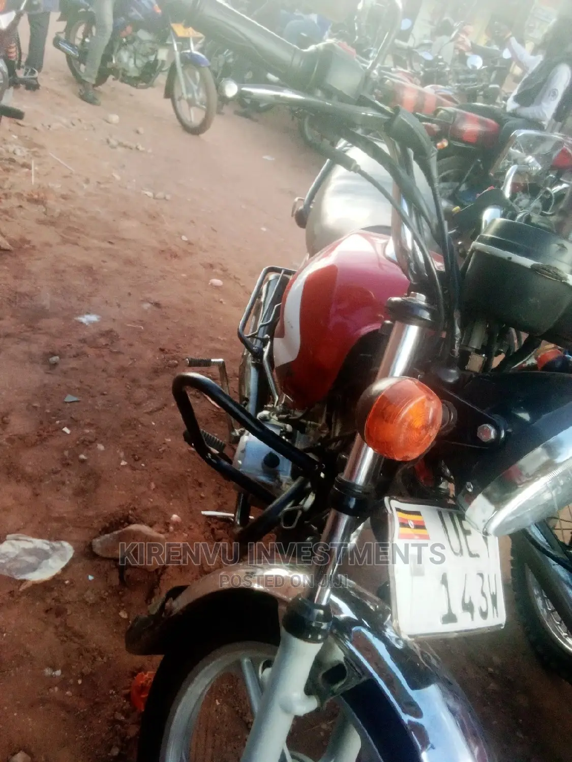 Bajaj Boxer 100 2015 Pink