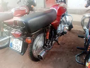 Bajaj Boxer 150 UG 2019 Red