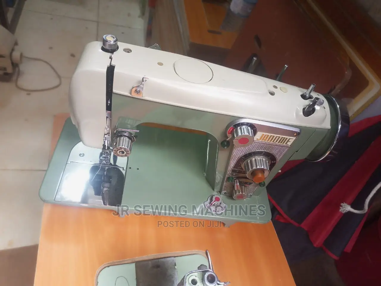 Janome Design Japan Sewing Machine