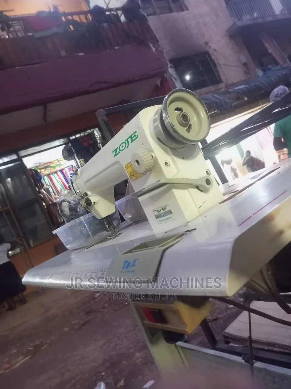 Industrial Sewing Machine