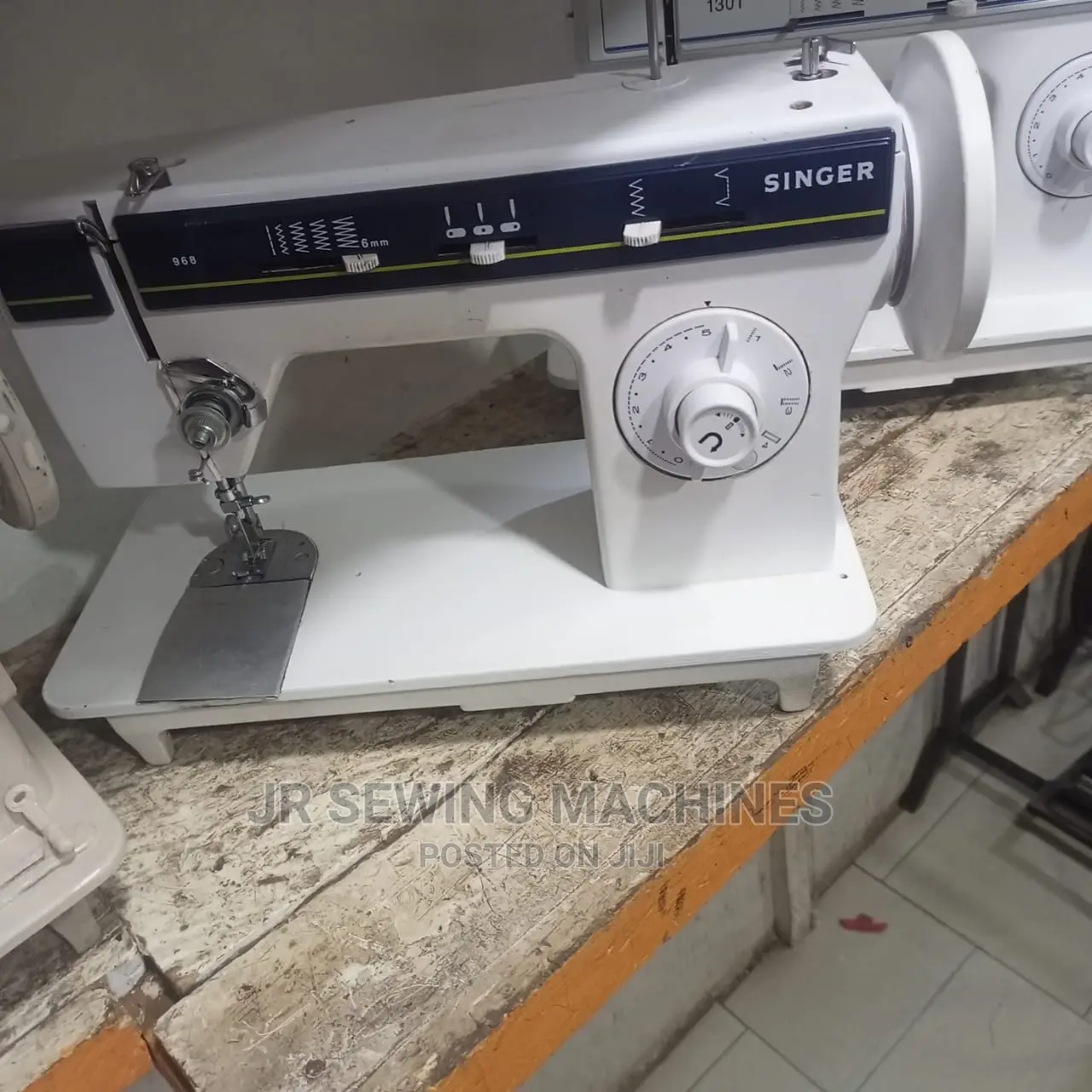 Singer Design Japan Sewing Machine