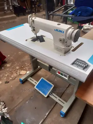 Juki Industrial Sewing Machine
