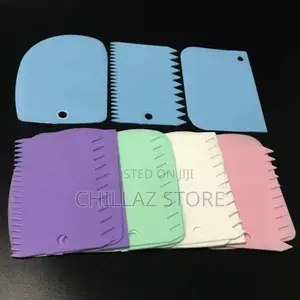 Cake Scraper
